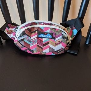 Kavu Spectator Hip Belt Bag - EUC